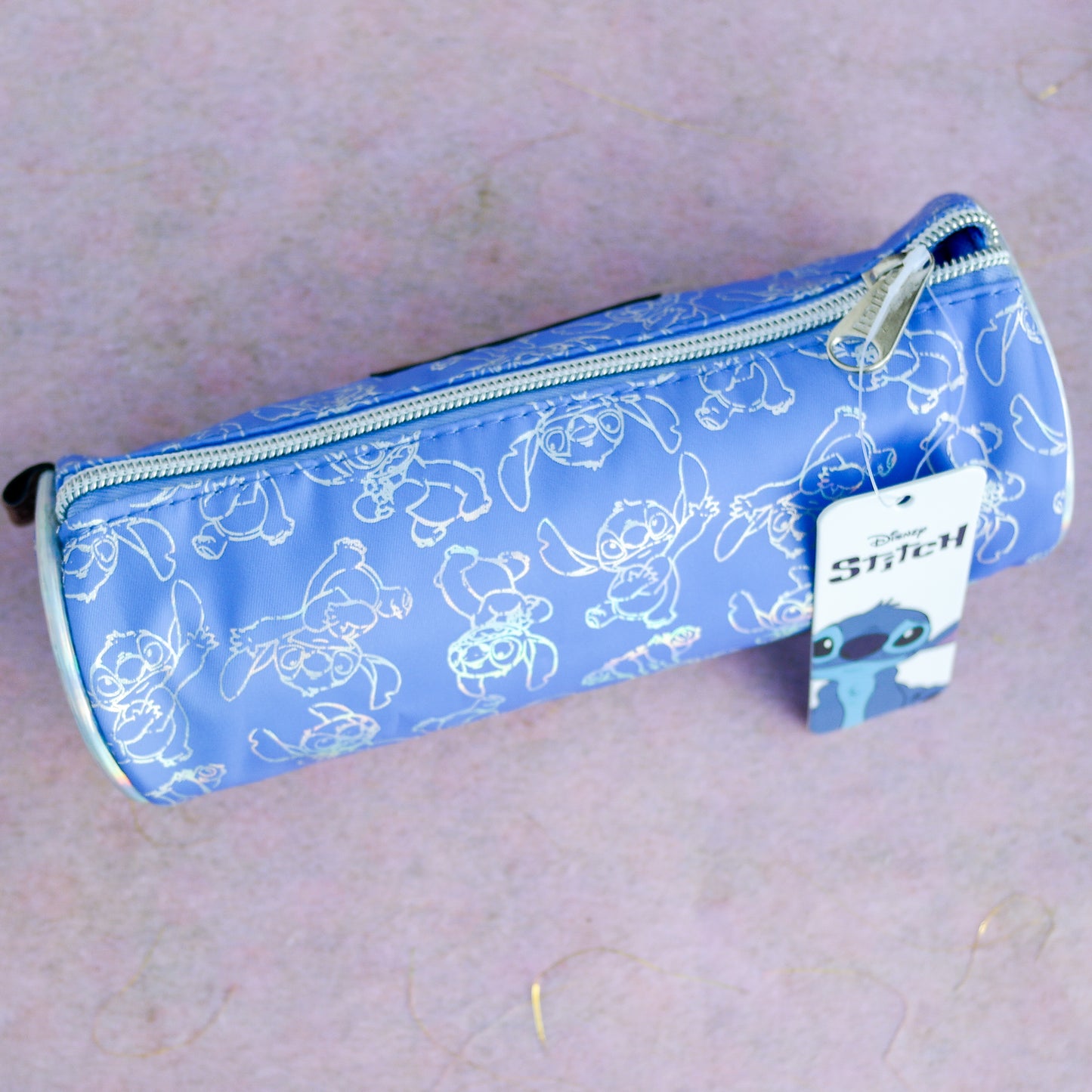 Estuche Cilíndrico Stitch – Azul con Diseño Line Art