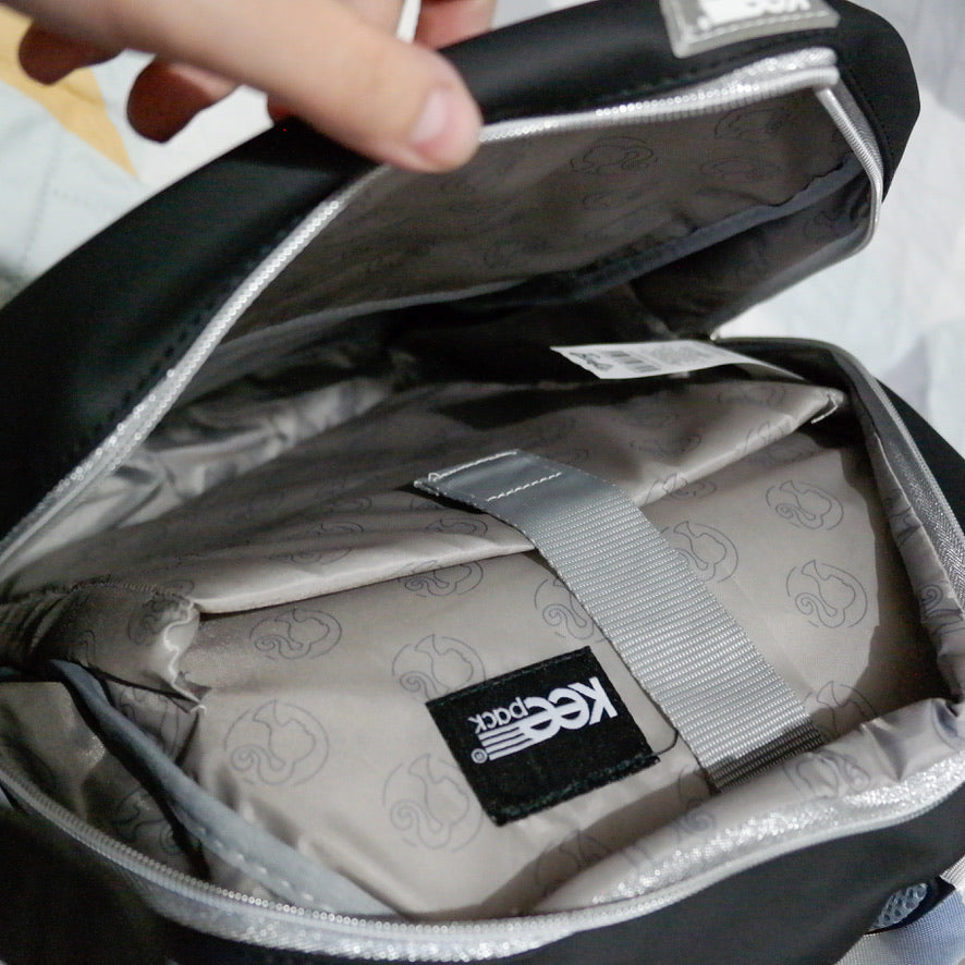 Mochila Barbie Original Negra con Acolchado Premium | Escolar y Uso Diario