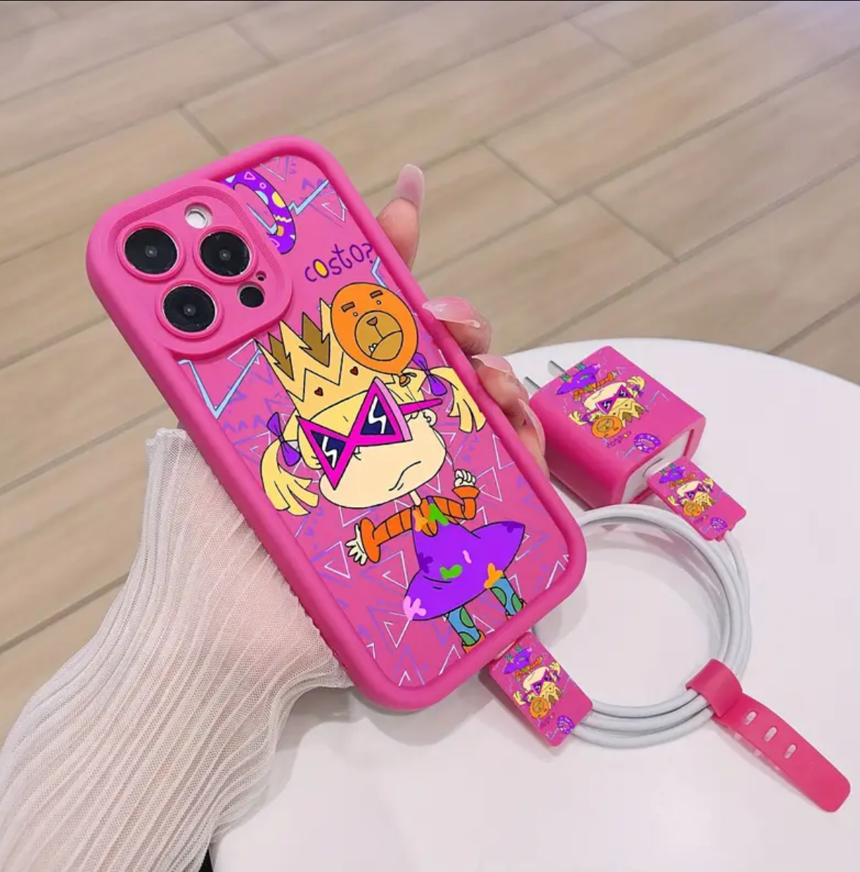 Set de funda y cargador diseño retro pop