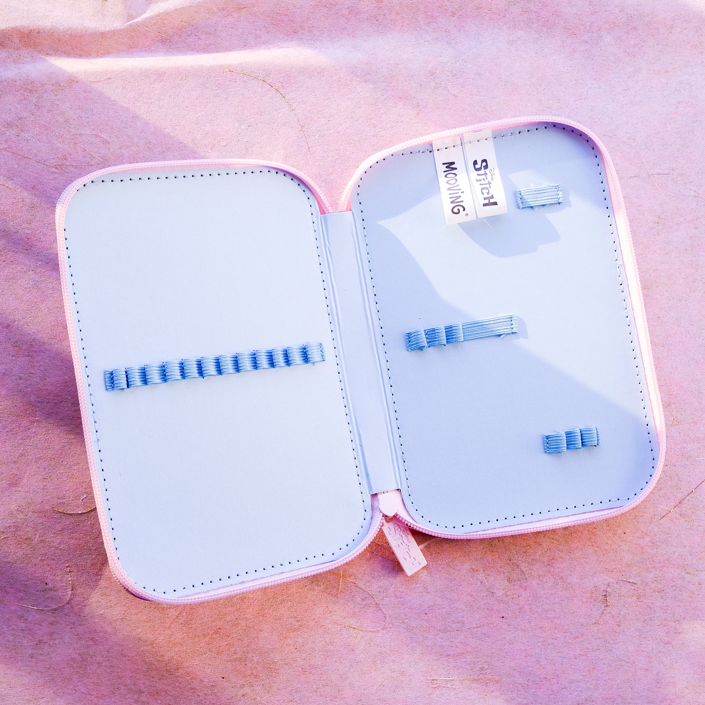 Estuche rígido Disney Stitch – Rosa