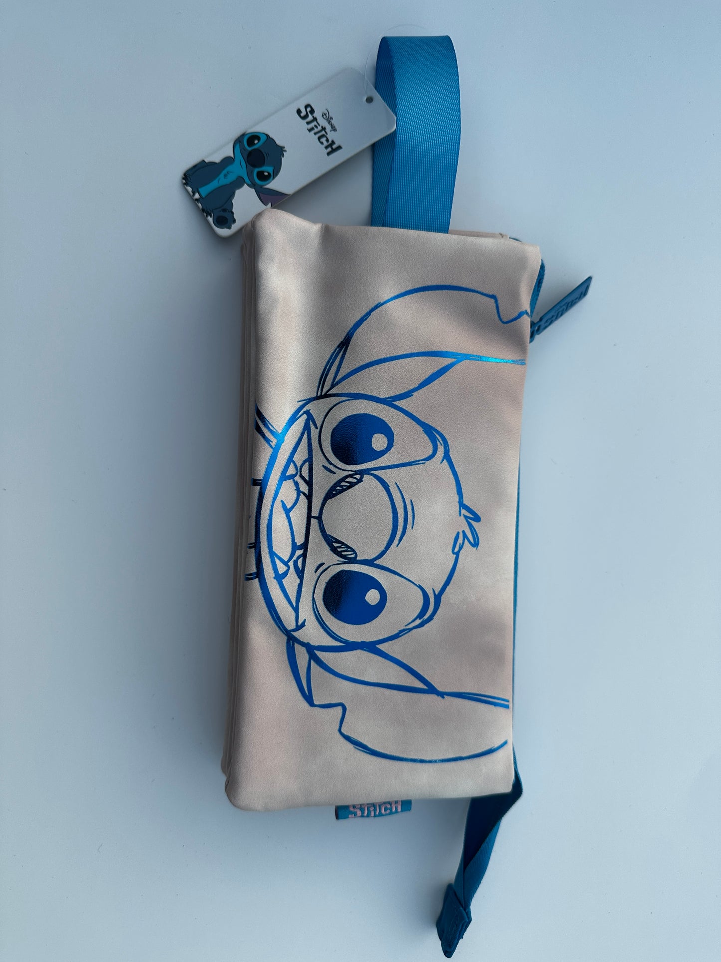 Estuche Stitch multi-compartimentos 💙✨