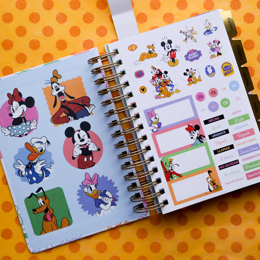 ⭐ Agenda 2026 Mickey & Friends – Mooving ⭐