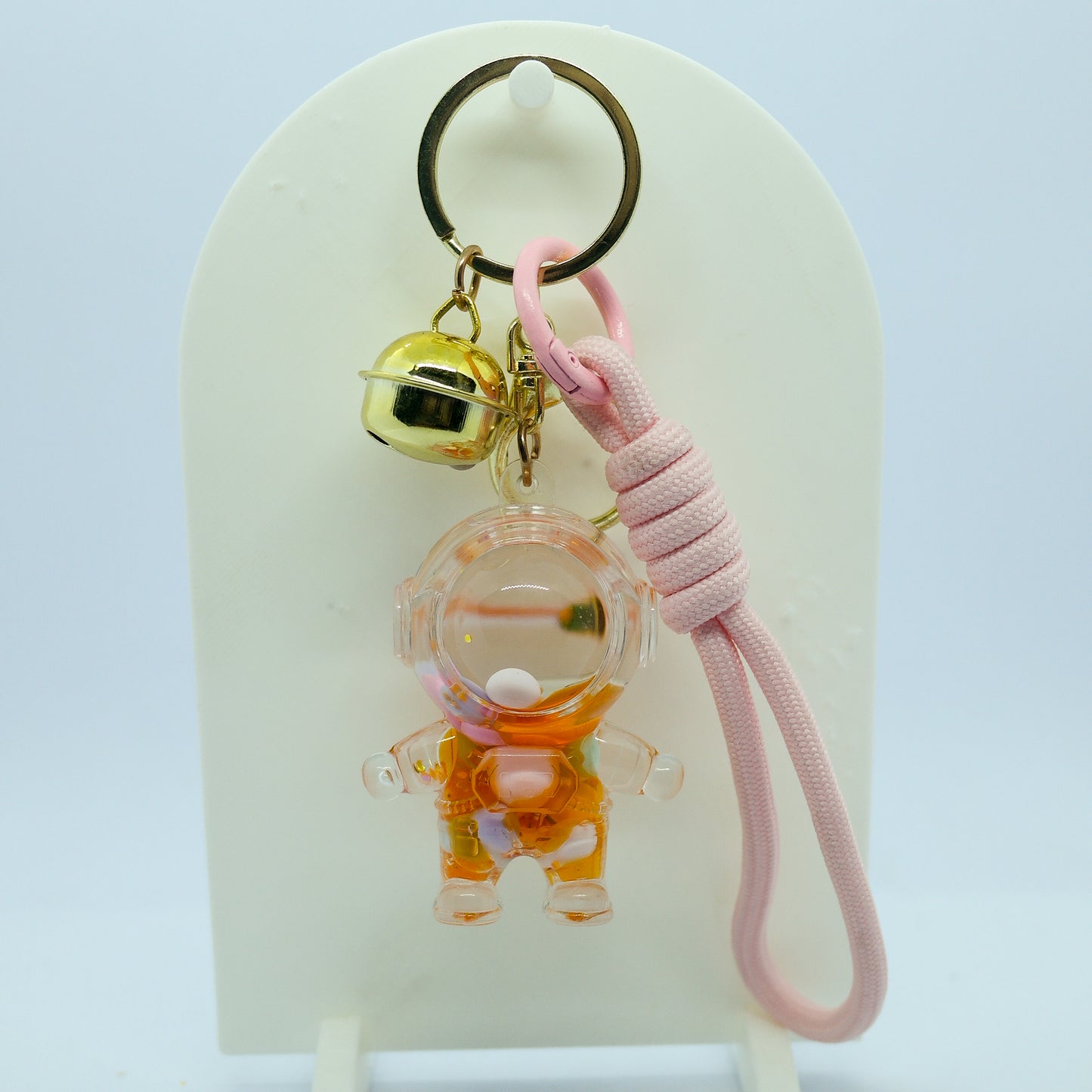 Llavero Acrílico Líquido con Figuras Móviles