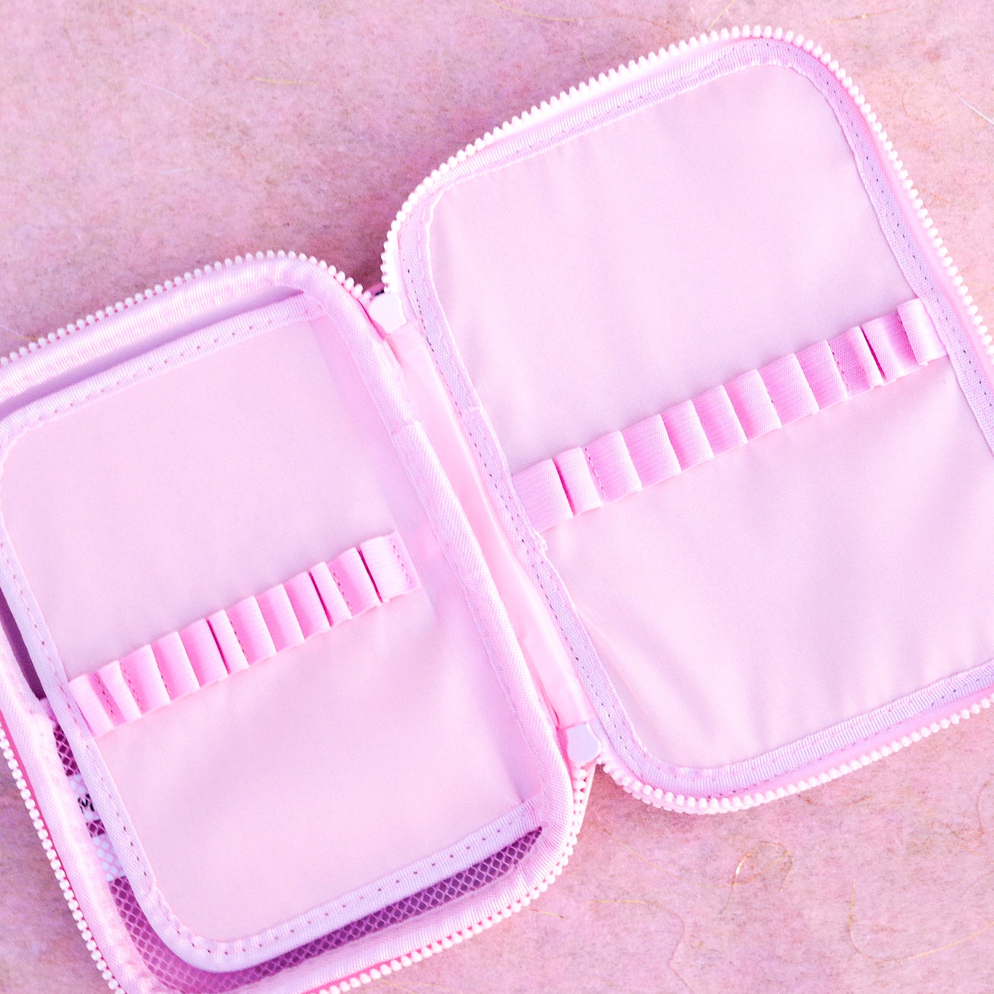 Estuche Hello Kitty Rosado – Diseño Cute y Espacioso | Pencil Case Sanrio