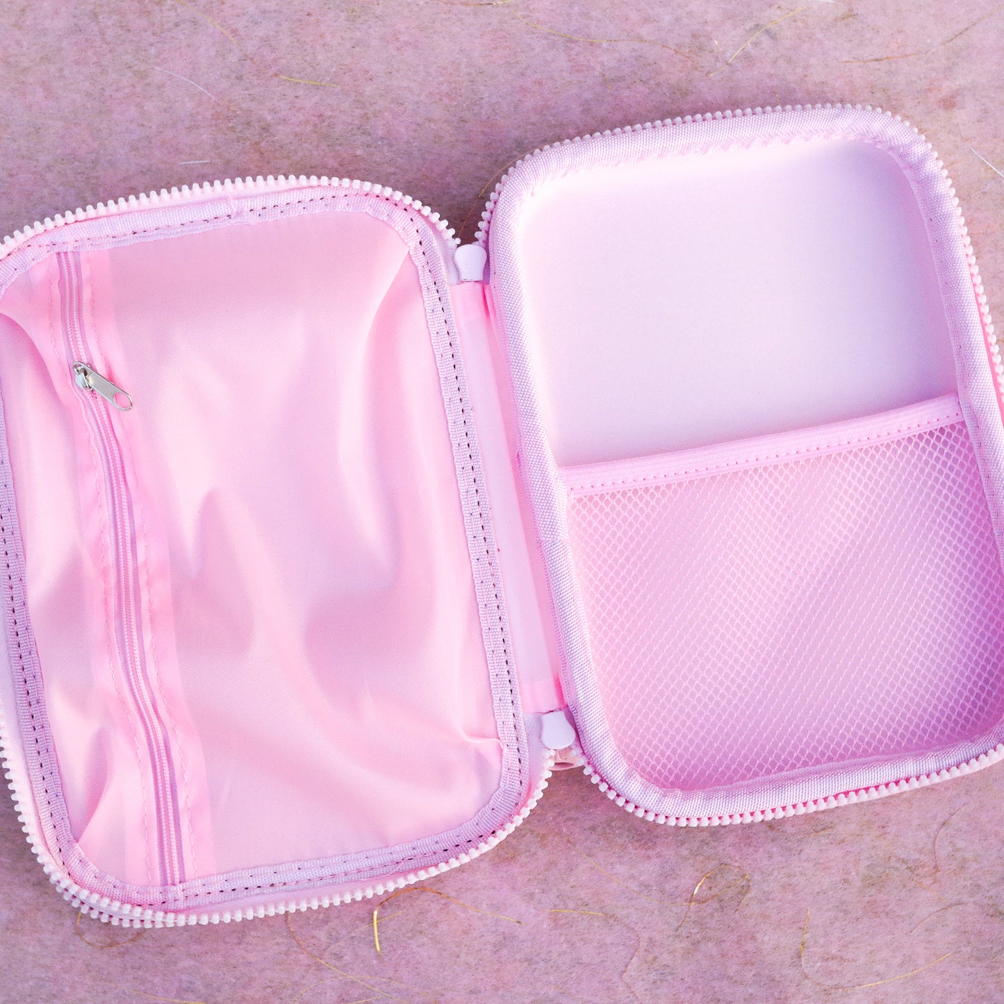 Estuche Hello Kitty Rosado – Diseño Cute y Espacioso | Pencil Case Sanrio