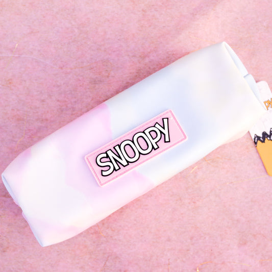 Estuche Snoopy Acostado – Pencil Case Peanuts Minimalista | Q70